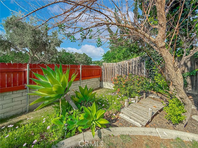 Detail Gallery Image 34 of 42 For 896 Bright Star St, Thousand Oaks,  CA 91360 - 4 Beds | 2 Baths