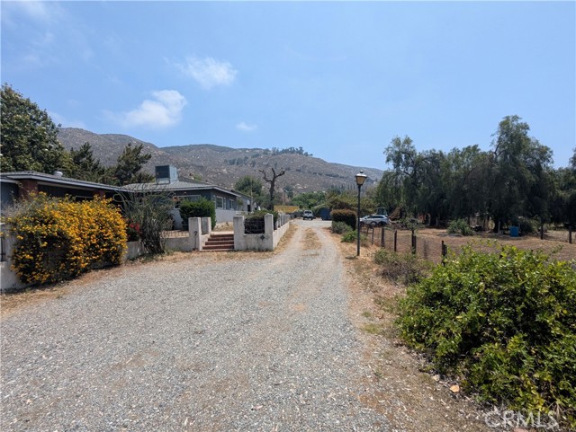 Detail Gallery Image 7 of 15 For 8974 Pigeon Pass Rd, Moreno Valley,  CA 92557 - 3 Beds | 2 Baths