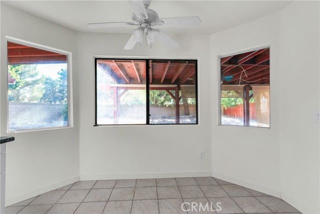 44827 Rock Island Drive, Lancaster CA: https://media.crmls.org/medias/532e4a6a-1bdf-4550-b4fe-19f29c866cf4.jpg