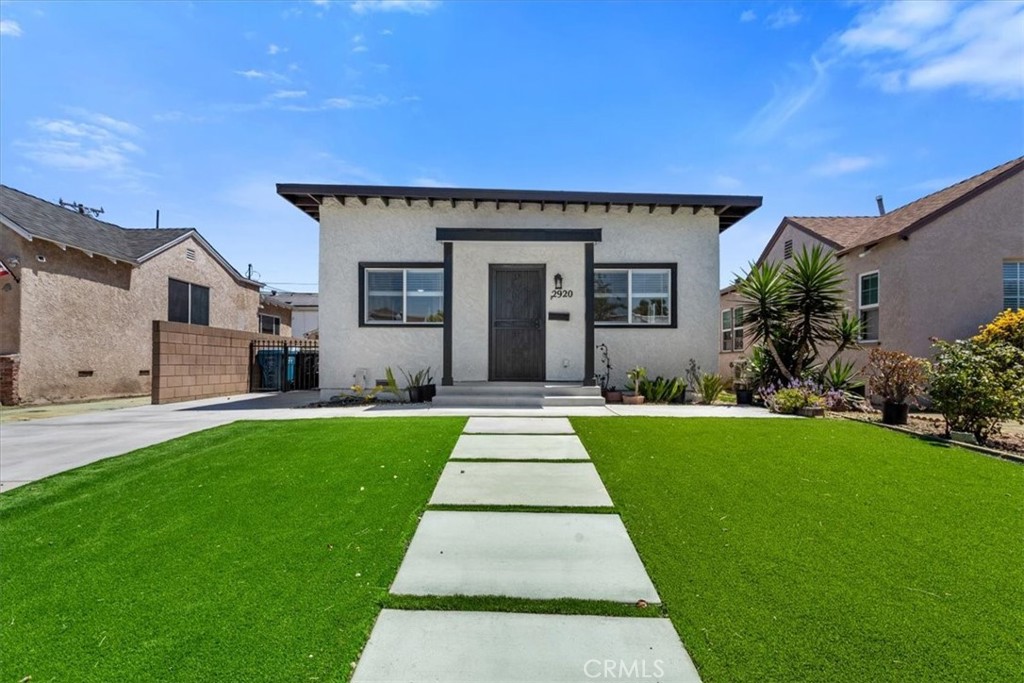 2920 W Shorb