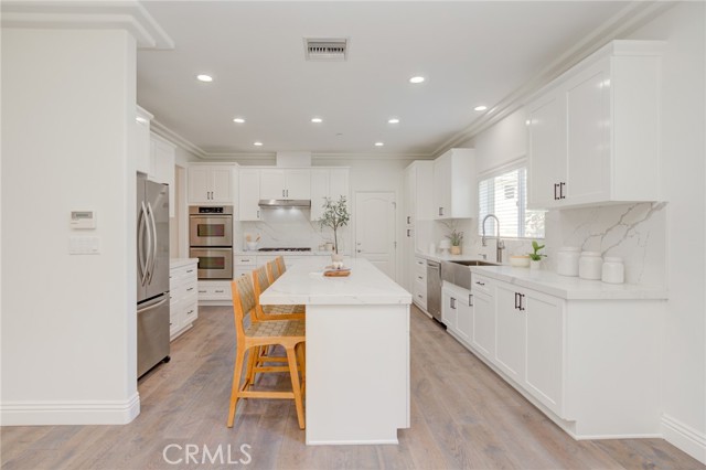 2220 Gates Avenue, Redondo Beach, California 90278, 4 Bedrooms Bedrooms, ,2 BathroomsBathrooms,Residential,Sold,Gates,SB21194759