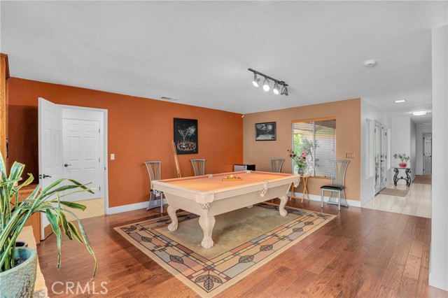 37581 Oak Mesa Drive, Yucaipa CA: https://media.crmls.org/medias/53304309-c5f1-42fe-b7f0-2f7991e8346c.jpg