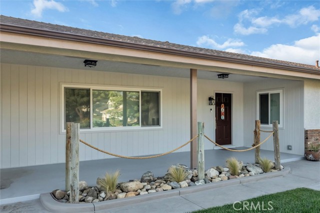 Detail Gallery Image 4 of 36 For 12646 10th St, Yucaipa,  CA 92399 - 2 Beds | 2/1 Baths