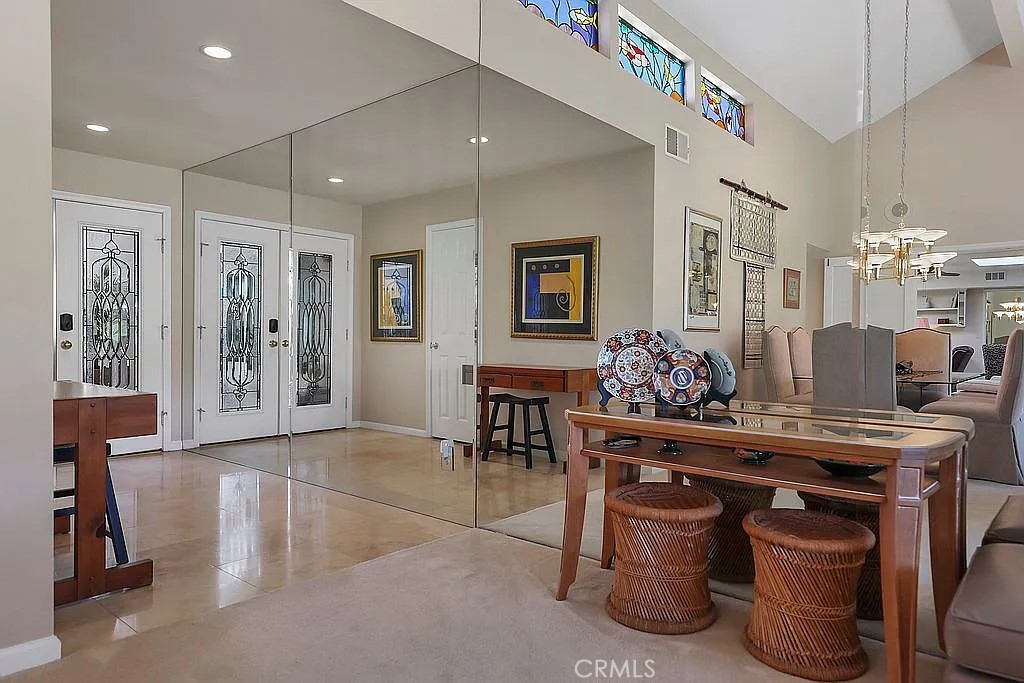 MLS #OC25244932 image #5