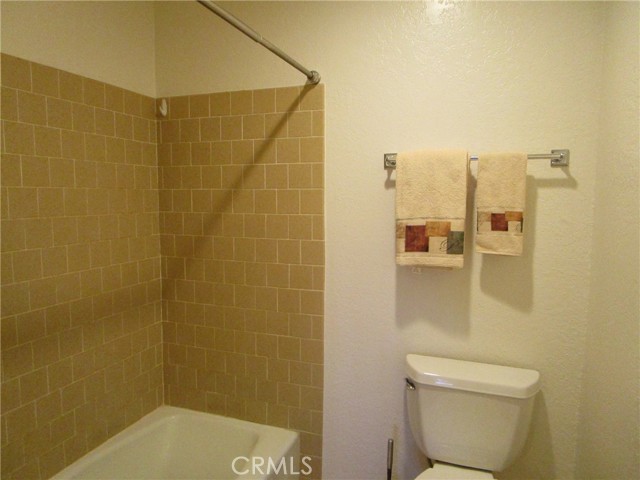 Detail Gallery Image 11 of 20 For 747 Fairview #C,  Arcadia,  CA 91007 - 2 Beds | 3/1 Baths