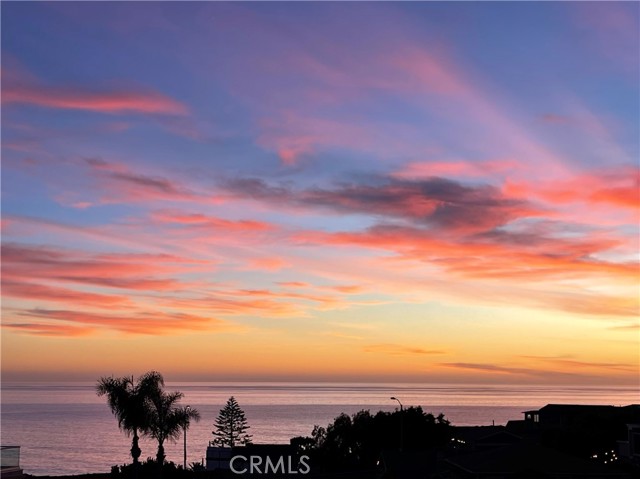 Detail Gallery Image 1 of 36 For 320 Ashton Dr, Laguna Beach,  CA 92651 - 3 Beds | 1/1 Baths