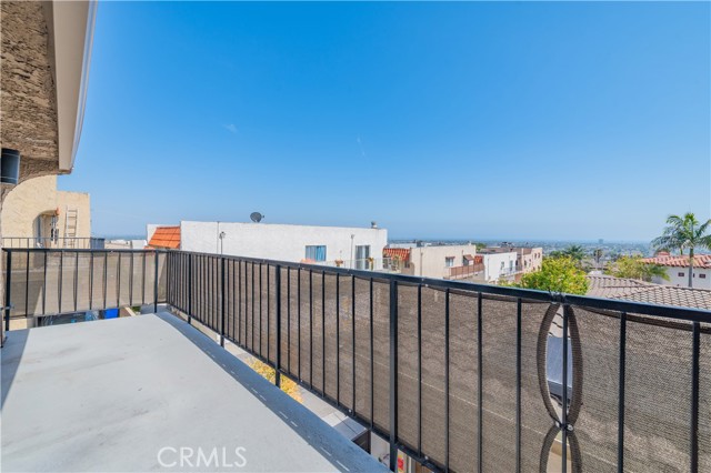 Detail Gallery Image 12 of 30 For 2244 Molino Ave, Signal Hill,  CA 90755 - 2 Beds | 1 Baths
