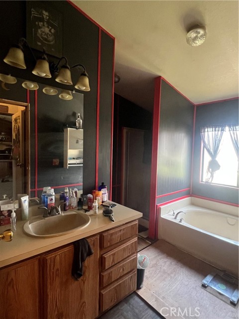 4080 Pedley Road, Jurupa Valley CA: https://media.crmls.org/medias/53354cd8-1168-4b26-9a4b-bb61e8a4284b.jpg