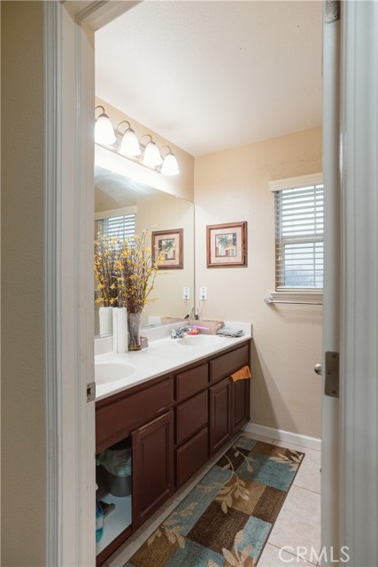 Detail Gallery Image 28 of 50 For 1492 Antioch Ct, Merced,  CA 95348 - 5 Beds | 2/1 Baths