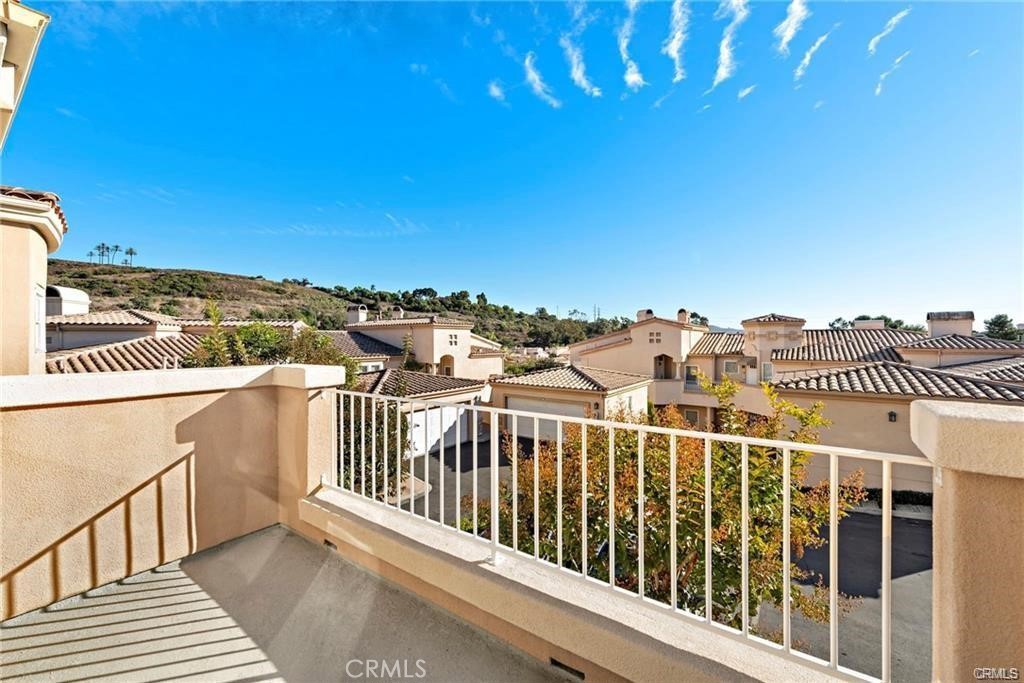 MLS #OC25263803 image #11