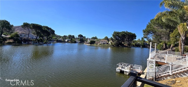 Detail Gallery Image 2 of 32 For 30658 Lakefront Dr, Agoura Hills,  CA 91301 - 3 Beds | 2/1 Baths