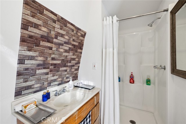 Detail Gallery Image 10 of 13 For 7723 Varna Ave, North Hollywood,  CA 91605 - 0 Beds | 1 Baths