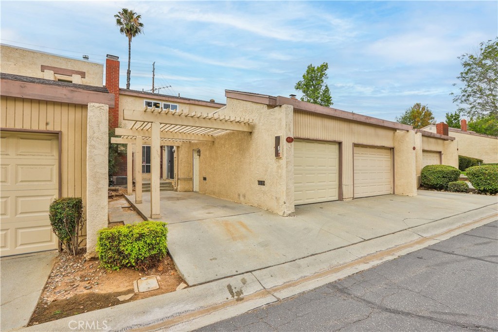 845 Daffodil Drive
