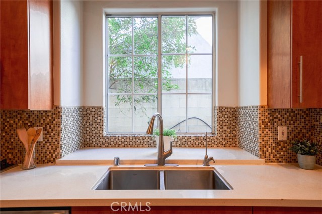 Detail Gallery Image 7 of 28 For 51 E Colorado, Arcadia,  CA 91006 - 3 Beds | 3 Baths