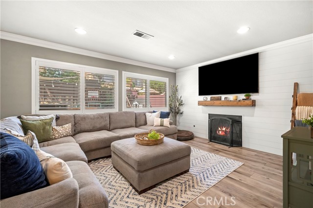21 Mira Segura, Rancho Santa Margarita CA: https://media.crmls.org/medias/53390bc6-58a2-4dfa-bf36-94e525c4b872.jpg
