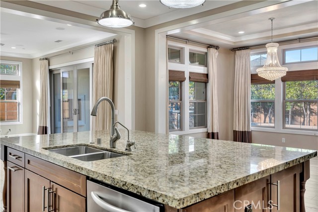 Detail Gallery Image 11 of 49 For 19741 Slayback Ln, Huntington Beach,  CA 92646 - 4 Beds | 3 Baths