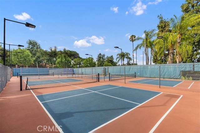 24055 Paseo Del Lago, Laguna Woods CA: https://media.crmls.org/medias/5339b817-5aa3-45fa-9b0d-7a60bd655a8b.jpg
