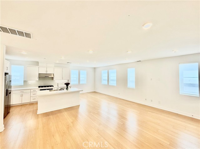 Detail Gallery Image 3 of 30 For 1221 Windmill Rd, Rancho Mission Viejo,  CA 92675 - 4 Beds | 3 Baths
