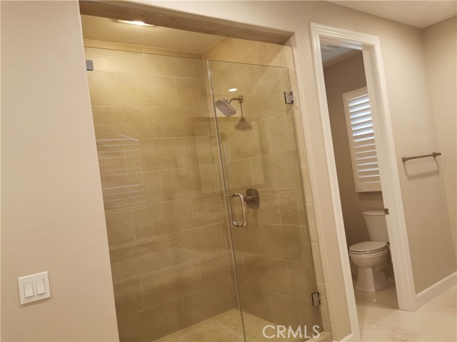 16 Branding Iron, Irvine CA: https://media.crmls.org/medias/5339daac-8bcf-4396-a6e9-1ce71721d96d.jpg