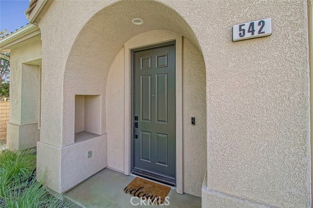 Detail Gallery Image 8 of 58 For 542 Arbor Ct, Simi Valley,  CA 93065 - 4 Beds | 2/1 Baths