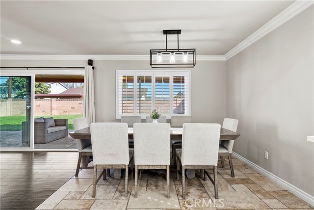 Detail Gallery Image 6 of 28 For 2095 Morley St, Simi Valley,  CA 93065 - 4 Beds | 2/1 Baths