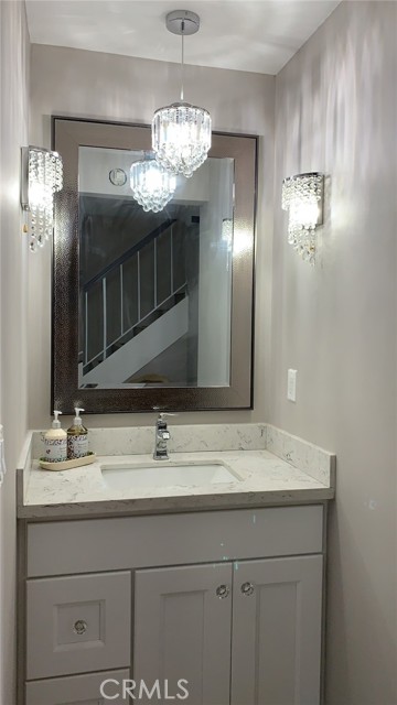 Detail Gallery Image 8 of 20 For 509 W Duarte #B,  Monrovia,  CA 91016 - 2 Beds | 3 Baths