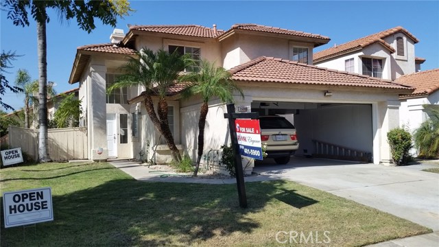 11486 Citrus Glen Ln, Fontana, CA 92337