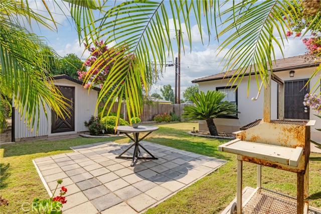 2702 Worthington Avenue, Bakersfield CA: https://media.crmls.org/medias/533c8fb3-619e-4d83-9e27-b3537519cd61.jpg