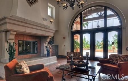 https://media.crmls.org/medias/533ce104-5601-40e2-a437-3728ff416127.jpg?preset=X-Large