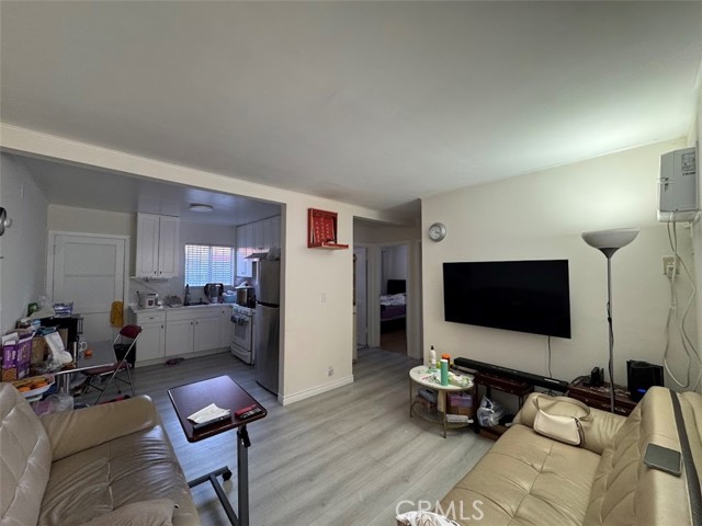 Detail Gallery Image 22 of 30 For 2326 Elmgrove, Los Angeles,  CA 90031 - 7 Beds | 3 Baths