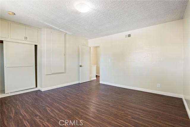 428 Mountain View, Long Beach CA: https://media.crmls.org/medias/533d68df-2a38-4d4f-969f-e982c92928c2.jpg