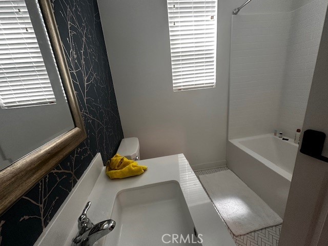 https://media.crmls.org/medias/533f7403-2713-4b8e-8ba0-ef07485aee4e.jpg?preset=X-Large