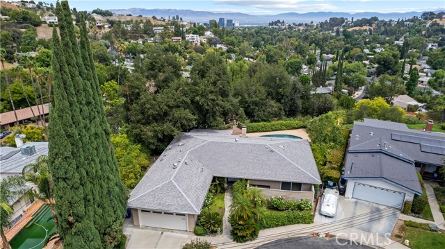 4616 COYLE, Woodland Hills CA: https://media.crmls.org/medias/53405ea9-e1e7-4fa4-a189-b4ae53701fc4.jpg