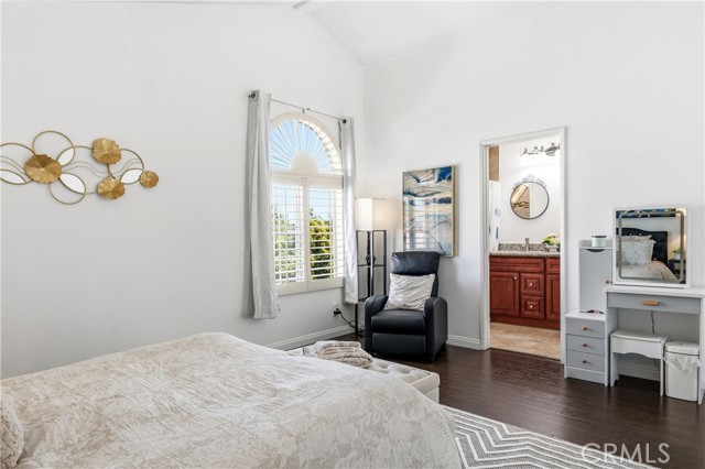 Image 12 of 41 For 3819 Foster Avenue