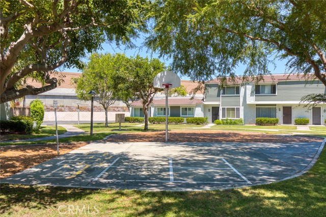 8515 Edgebrook Drive, Garden Grove CA: https://media.crmls.org/medias/5340b779-f5b4-489f-9061-28340188d518.jpg