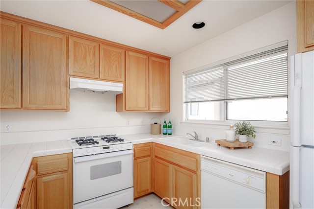 Detail Gallery Image 13 of 53 For 169 Ocean View Ave, Pismo Beach,  CA 93449 - 3 Beds | 2 Baths