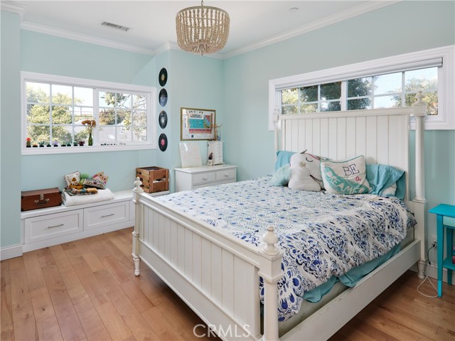 Detail Gallery Image 23 of 43 For 6443 W 81st St, Los Angeles,  CA 90045 - 4 Beds | 4 Baths