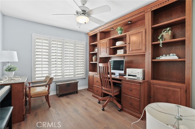 Detail Gallery Image 30 of 37 For 328 Regatta Way, Seal Beach,  CA 90740 - 3 Beds | 2/1 Baths