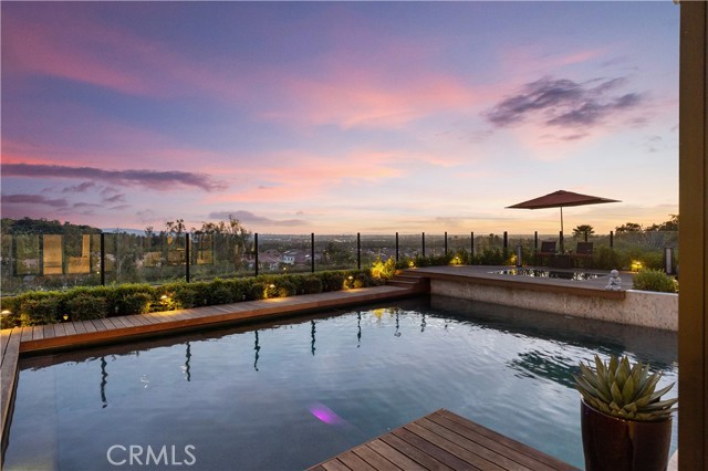 Detail Gallery Image 4 of 71 For 100 Boulder Pass, Irvine,  CA 92602 - 5 Beds | 5/1 Baths