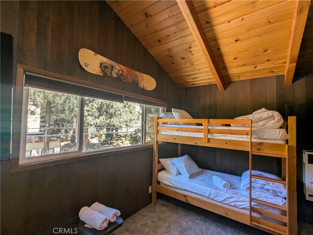 https://media.crmls.org/medias/5342ad1b-ef82-4e97-b51a-abfa6aabe5c8.jpg?preset=X-Large