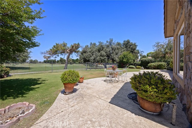 Detail Gallery Image 46 of 51 For 2403 Crocus Dr, Bakersfield,  CA 93311 - 3 Beds | 2 Baths