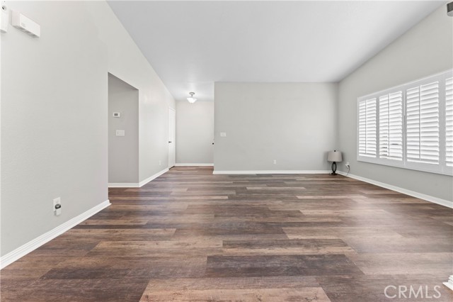 Image 11 of 37 For 39781 Pin Oak Court