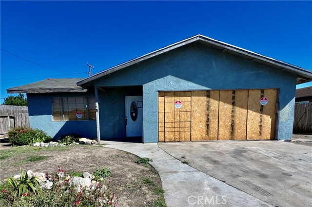 1901 Ironwood Drive, Santa Maria CA: https://media.crmls.org/medias/534438c6-c47d-49e7-9e9e-c6bfd27de6a4.jpg
