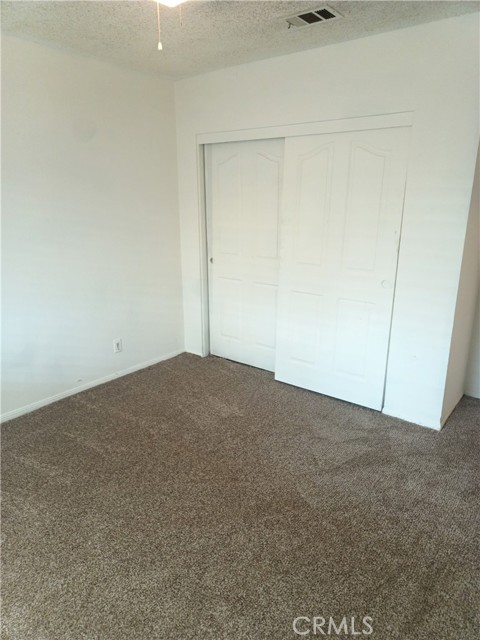 Detail Gallery Image 19 of 20 For 15975 Nw Village Dr, Victorville,  CA 92394 - 3 Beds | 2 Baths