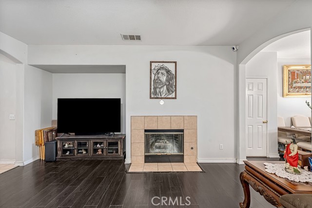 Detail Gallery Image 6 of 33 For 14657 Polo, Victorville,  CA 92394 - 4 Beds | 2 Baths