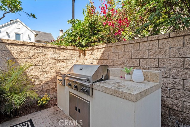 Detail Gallery Image 44 of 64 For 17272 Tidalridge Ln, Huntington Beach,  CA 92649 - 4 Beds | 2/1 Baths