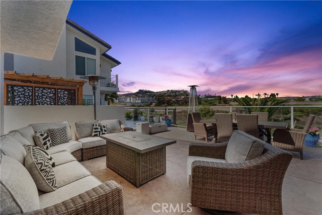 3208 Calle Grande, San Clemente CA: https://media.crmls.org/medias/5344f1f3-7417-4159-9b88-2b41afab6c54.jpg