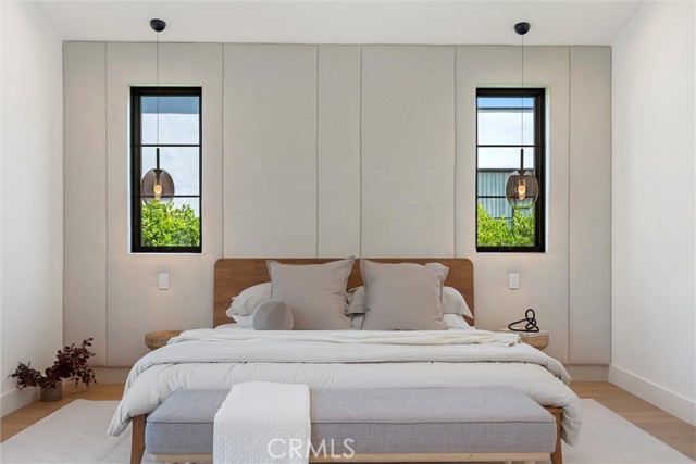 Detail Gallery Image 15 of 39 For 4625 Vesper Ave, Sherman Oaks,  CA 91403 - 5 Beds | 5/2 Baths