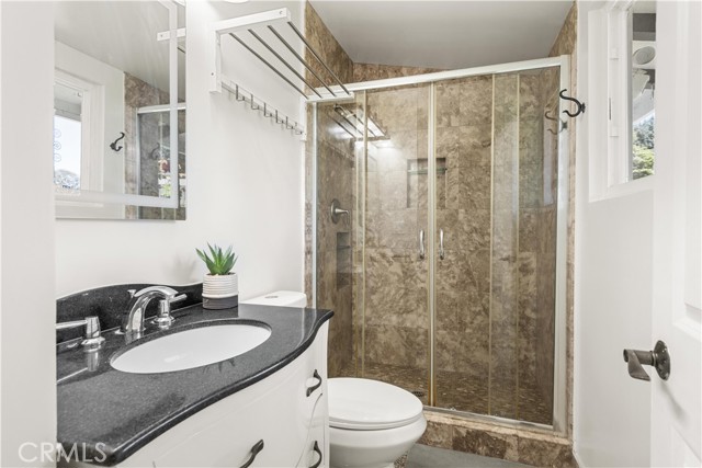 Detail Gallery Image 12 of 23 For 7957 Sale Ave, West Hills,  CA 91304 - 4 Beds | 2 Baths