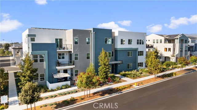 Detail Gallery Image 23 of 47 For 187 Biome, Irvine,  CA 92618 - 2 Beds | 2 Baths